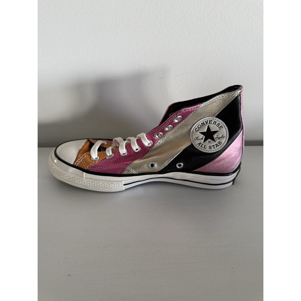 Converse CHUCK TAYLOR All Star High Top Unisex Canvas Shoes Sneakers- Size 7